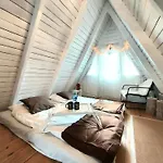 Holiday home Nad Jeziorem Boguchwalowice